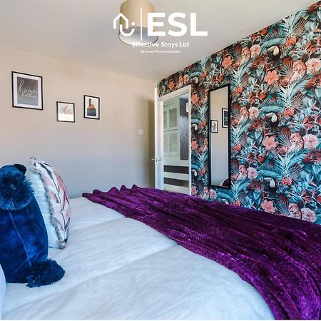 3 Bedroom House With Garden And Driveway Parking - Less Than 10 Mins From Chester City Centre Exterior foto
